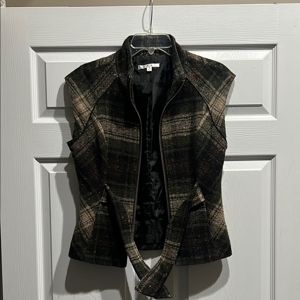 Cabi - Women’s Multicolored Plaid  Sleeveless Jacket
